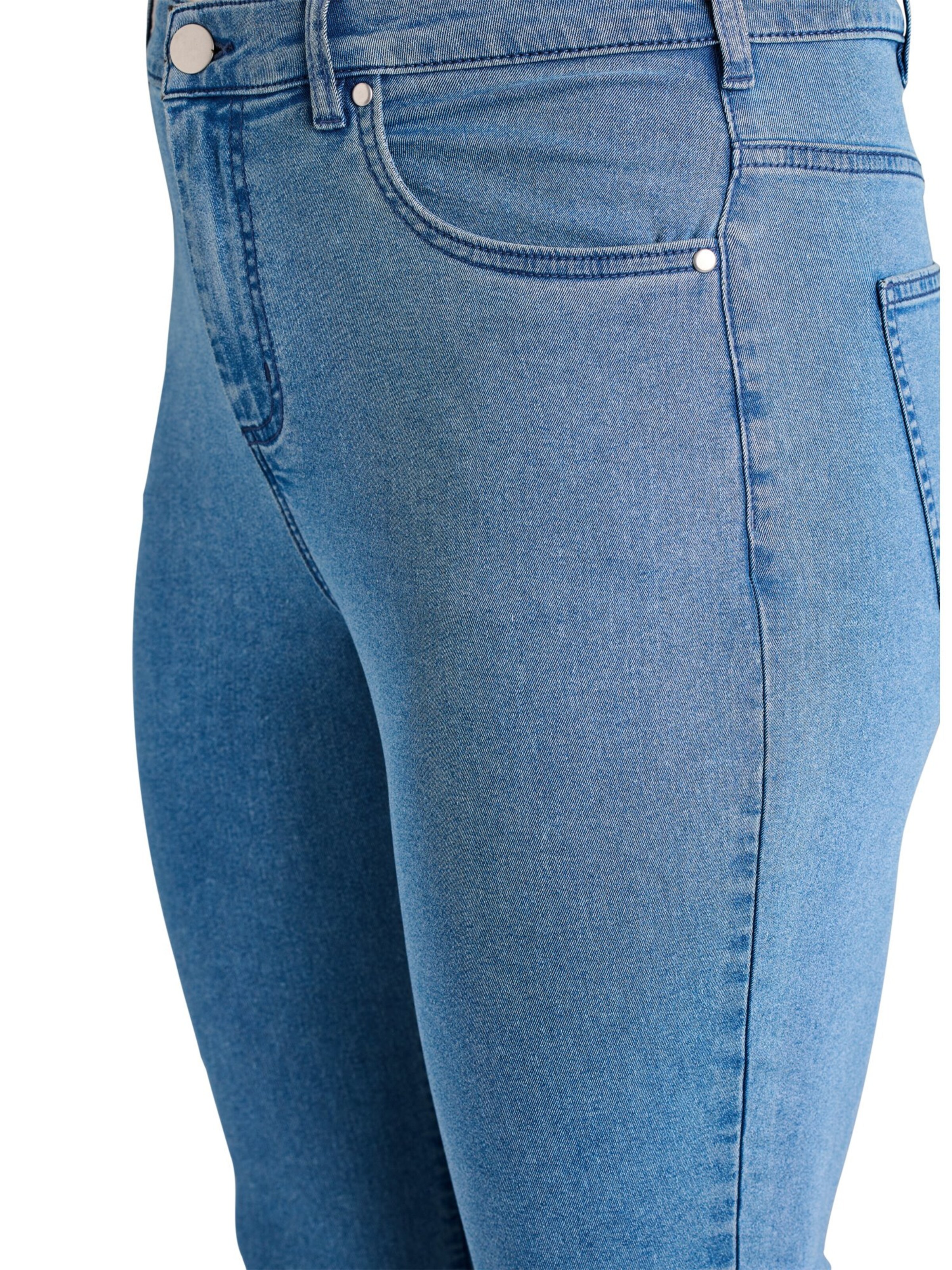 Coupe slim Jean 'Amy' Zizzi en bleu