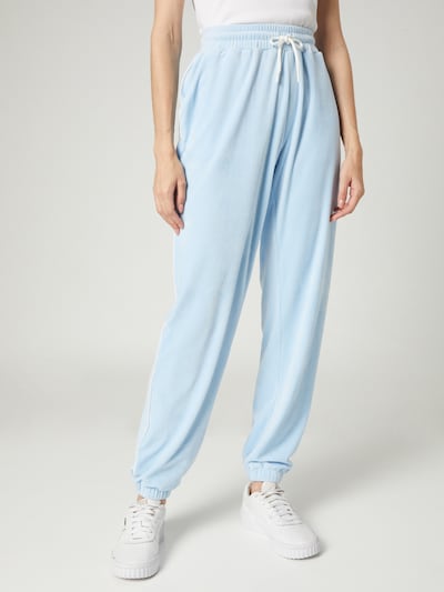 VIERVIER Hose 'Rieke' in hellblau, Modelansicht