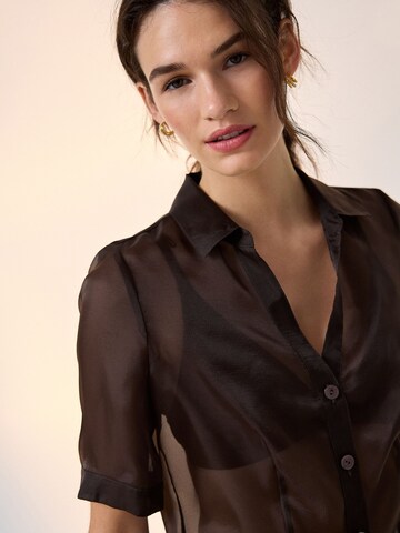 Next Bluse in Braun