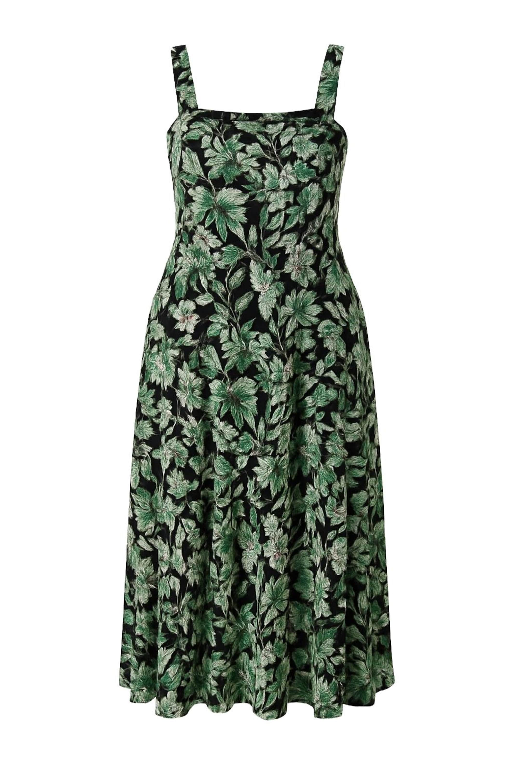 Stil Diva Dress in Black: front