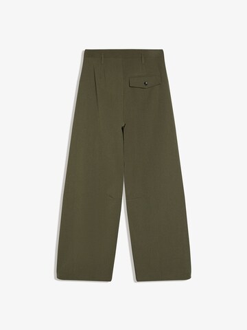 Barrel Pantaloni con pieghe di Bershka in verde