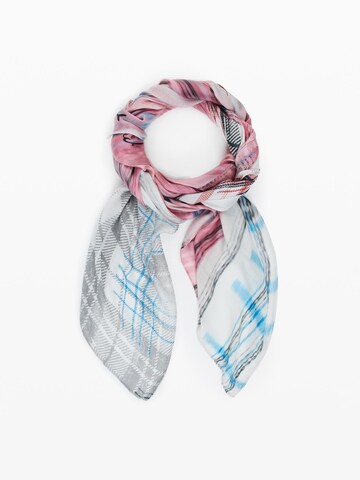 Fular de la Desigual pe mai multe culori