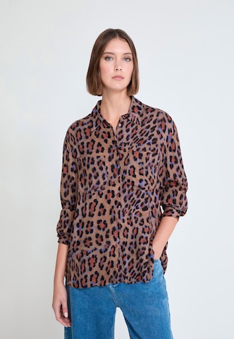 Lola Casademunt Blouse in Bruin: voorkant