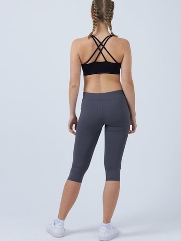 SPORTKIND - Skinny Leggings '3/4 Sport Leggings' en gris