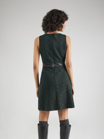 Robe 'Danielle' ABOUT YOU en vert