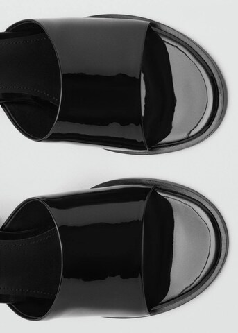 MANGO Pantolette 'Polo' in Schwarz