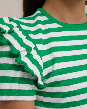 WE Fashion Футболка в Зеленый
