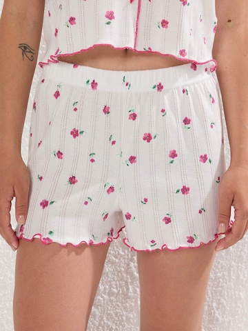 Shorty Trendyol en blanc
