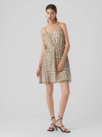 Robe d’été 'SMILLA' VERO MODA en beige