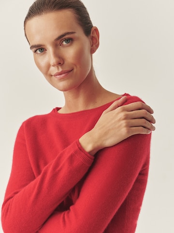 TATUUM Svetr 'LEMON' – červená