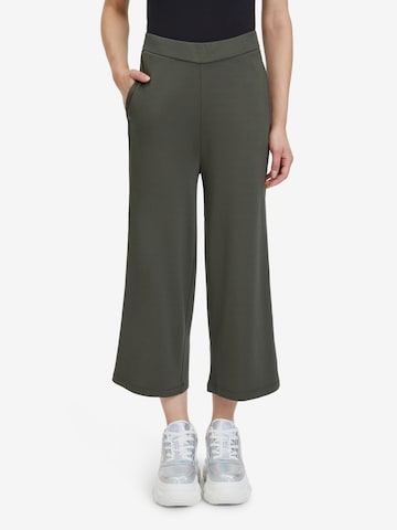 Cartoon Regular Pants in Green: front