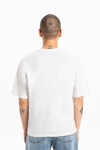 UNIQVIBE Shirt in Wit