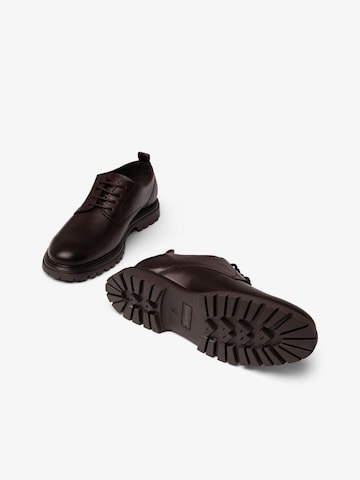 Bianco Lace-Up Shoes 'GIL' in Brown