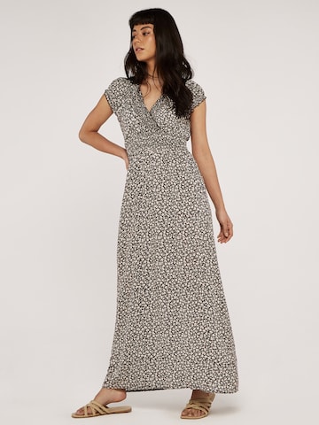 Robe d’été Apricot en vert : devant