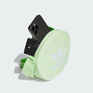 ADIDAS ORIGINALS Schoudertas in Groen