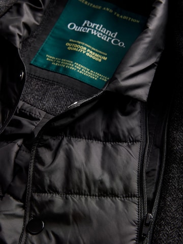 Portland Outerwear Company Between-seasons coat in Grey