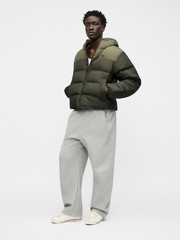 ADIDAS ORIGINALS Зимно яке в зелено