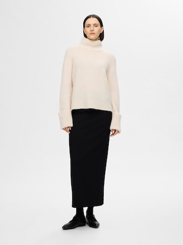 SELECTED Neulepaita 'SLFSia' värissä beige
