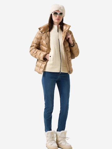 BOGNER Strickjacke 'Zamila' in Weiß