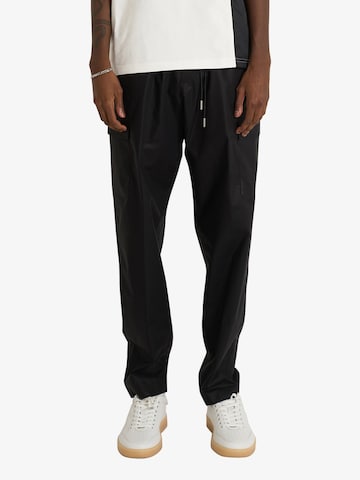 regular Pantaloni cargo 'Oyster' di LOW BRAND in nero: frontale
