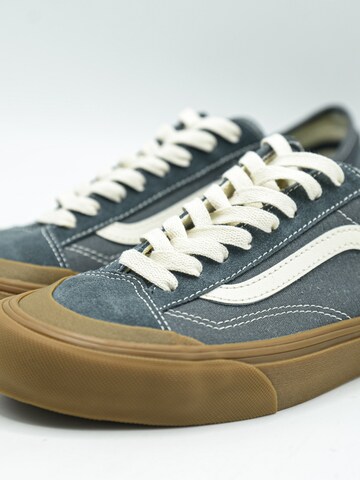 Baskets basses 'Vans Style 136 Decon VR3' VANS en bleu