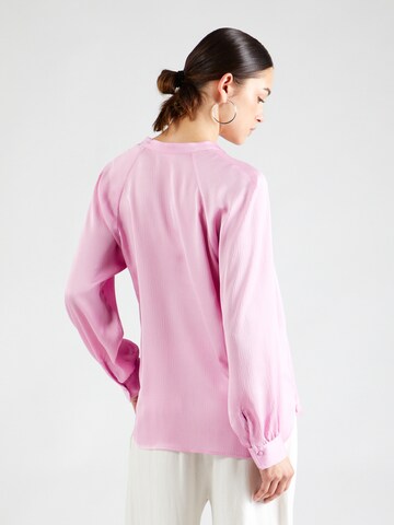 SOAKED IN LUXURY - Blusa 'Ioana' em rosa