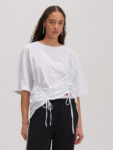 EDITED Tričko 'Doreen' – bílá: přední strana