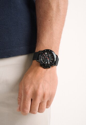 Orologio analogico ' STERNWAY ' di NAUTICA in nero: frontale