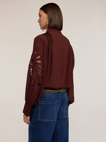 MOTIVI Shirt in Bruin