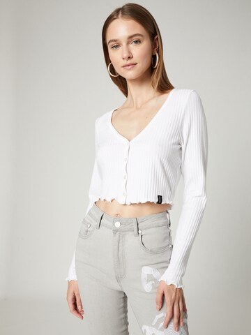 VIERVIER Shirt 'Rosalie' in White: front