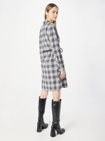 Eight2Nine - Vestido camisero en gris