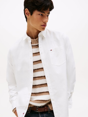 Tommy Jeans Regular Fit Hemd in Weiß