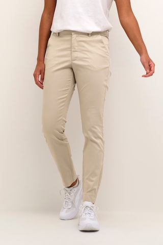 Coupe slim Pantalon chino 'Lea' Kaffe en beige : devant