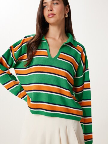 Happiness İstanbul Sweater in Green