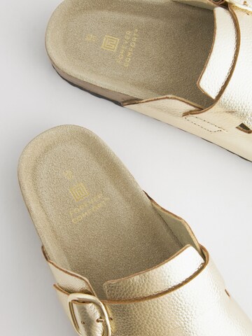 Next Clogs 'Forever Comfort®' in Goud