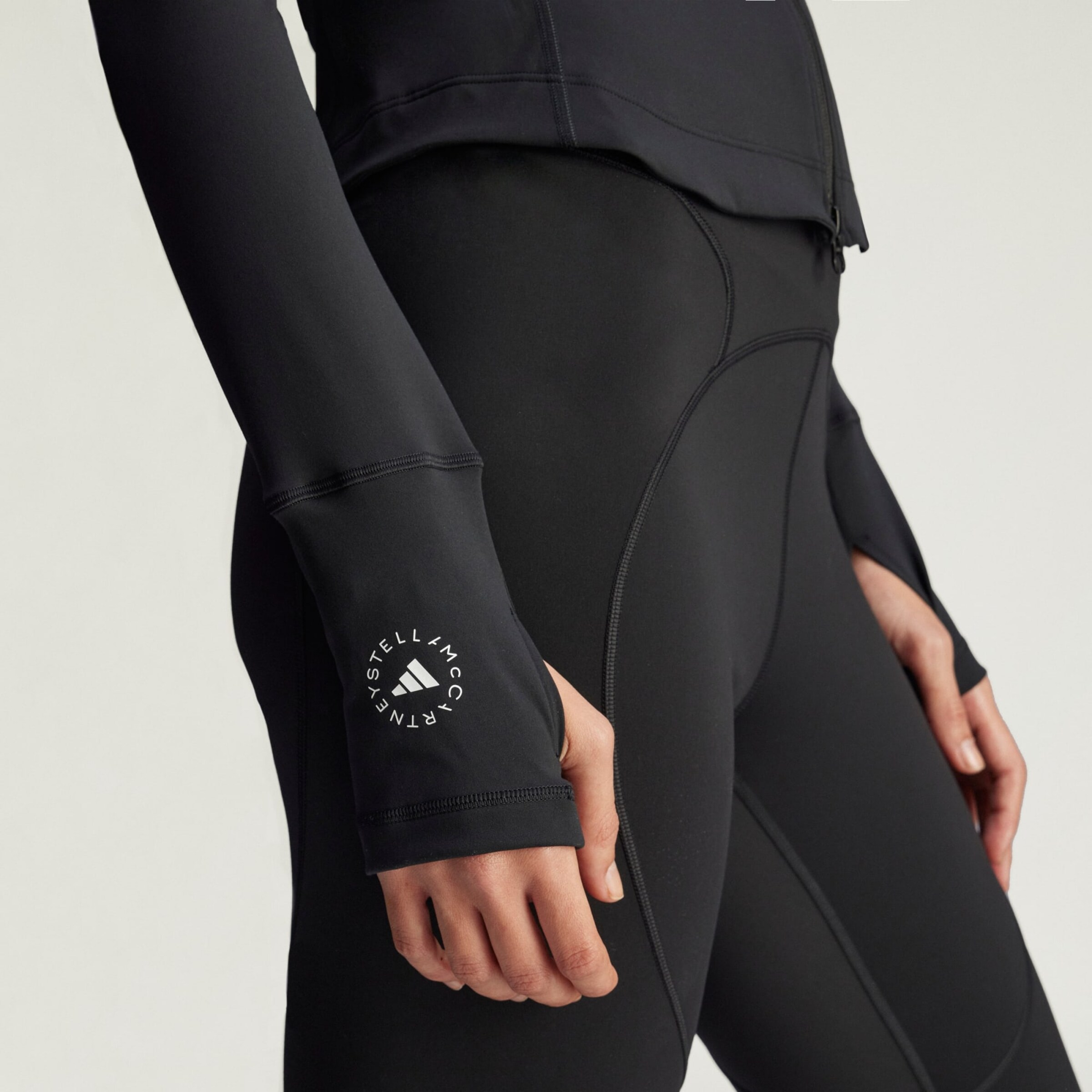 ADIDAS BY STELLA MCCARTNEY magazin online | ABOUT YOU