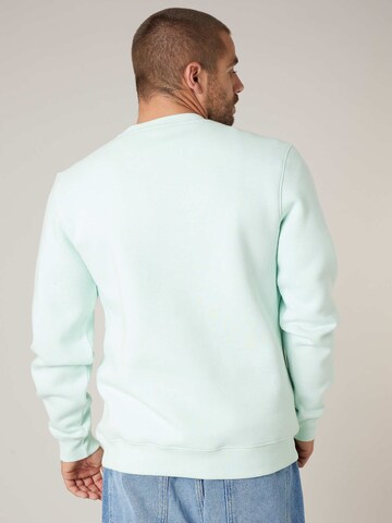 Deeluxe Sweatshirt '' BENOR ' ' in Grün