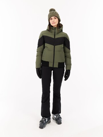 PROTEST Sportjacke 'PRTJilly'‌‌‌‌‌‌‌ in Grün