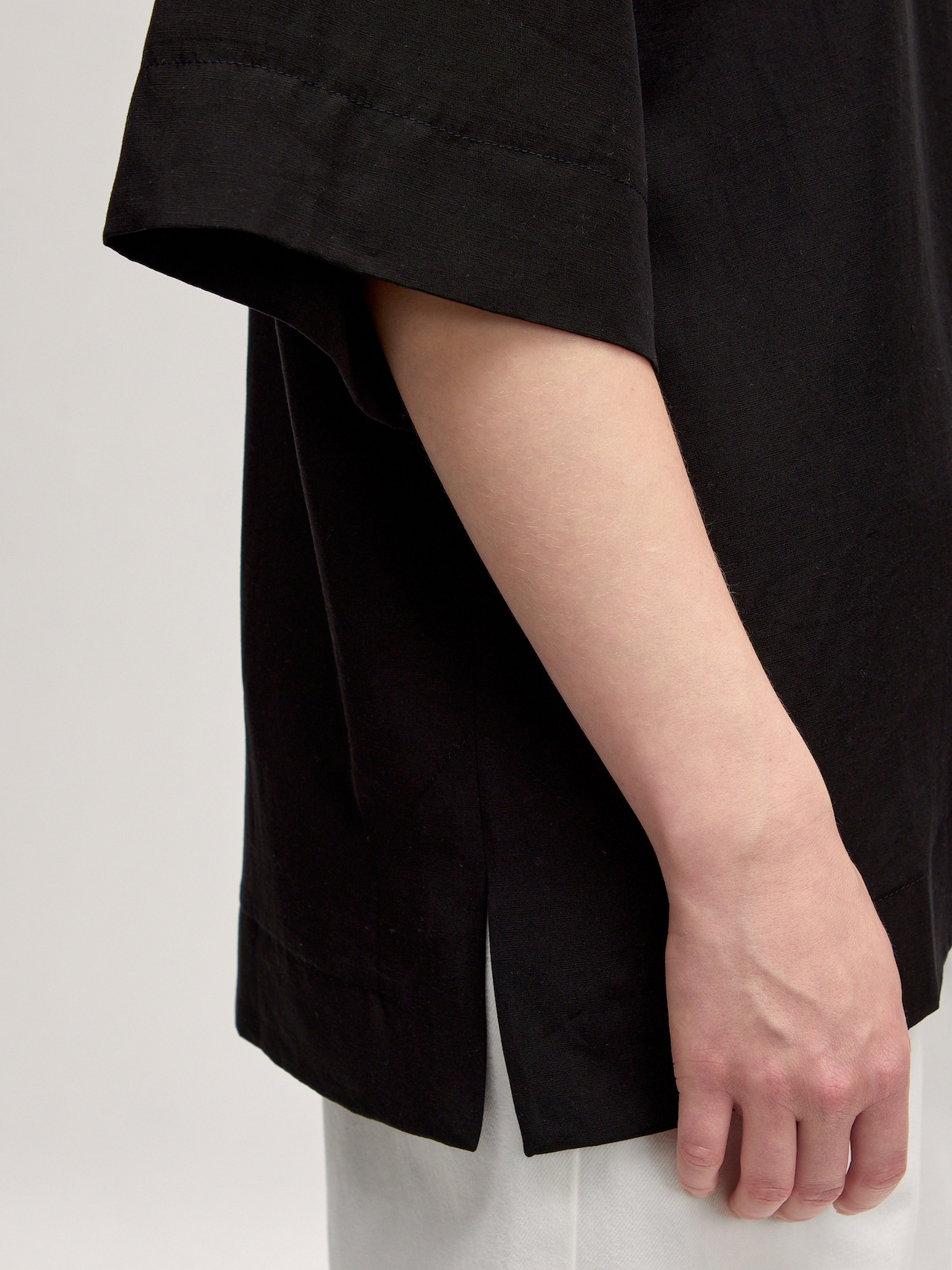 EDITED Produits T-shirt 'Catherine' noir