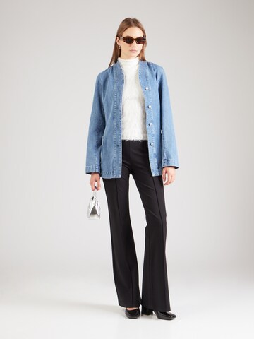 REMAIN Tussenjas in Blauw