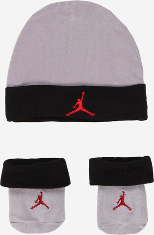 Jordan Set: Mütze + Socken in Grau: front