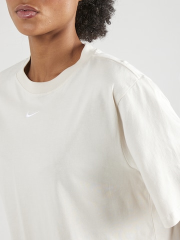 balta Nike Sportswear Marškinėliai 'Essentials'