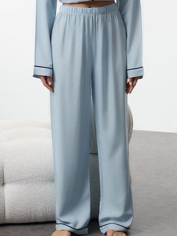 Trendyol - Pijama en azul