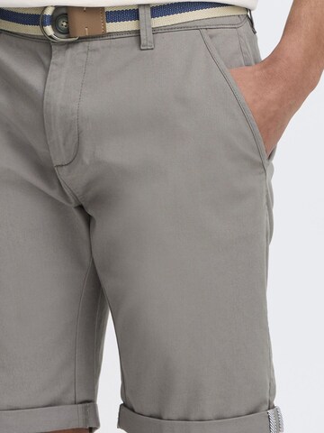 !Solid - Regular Calças chino 'Monty' em cinzento