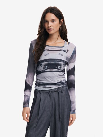 Maglietta 'Car' di Desigual in grigio: frontale