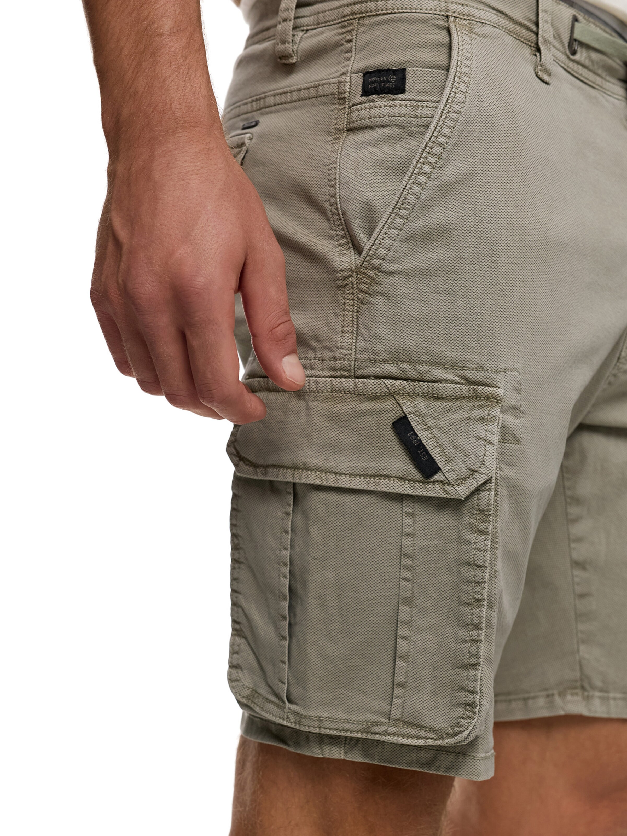 INDICODE JEANS Regular Shorts in Grau