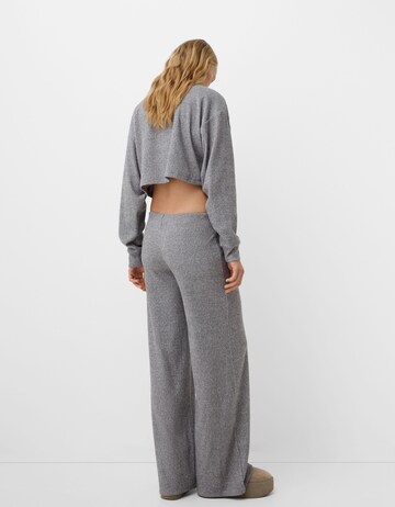 Wide Leg Pantalon Bershka en gris