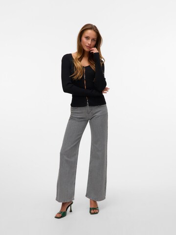Wide leg Jeans 'VMAlexis' di VERO MODA in grigio