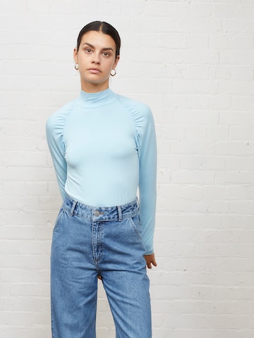 Aligne Shirt 'Eleanor' in Blauw: voorkant