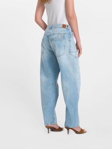 Loosefit Jean Le Temps Des Cerises en bleu